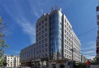 浙江HDCled透明格栅屏供应